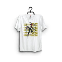 Човек са моторном тестером 2